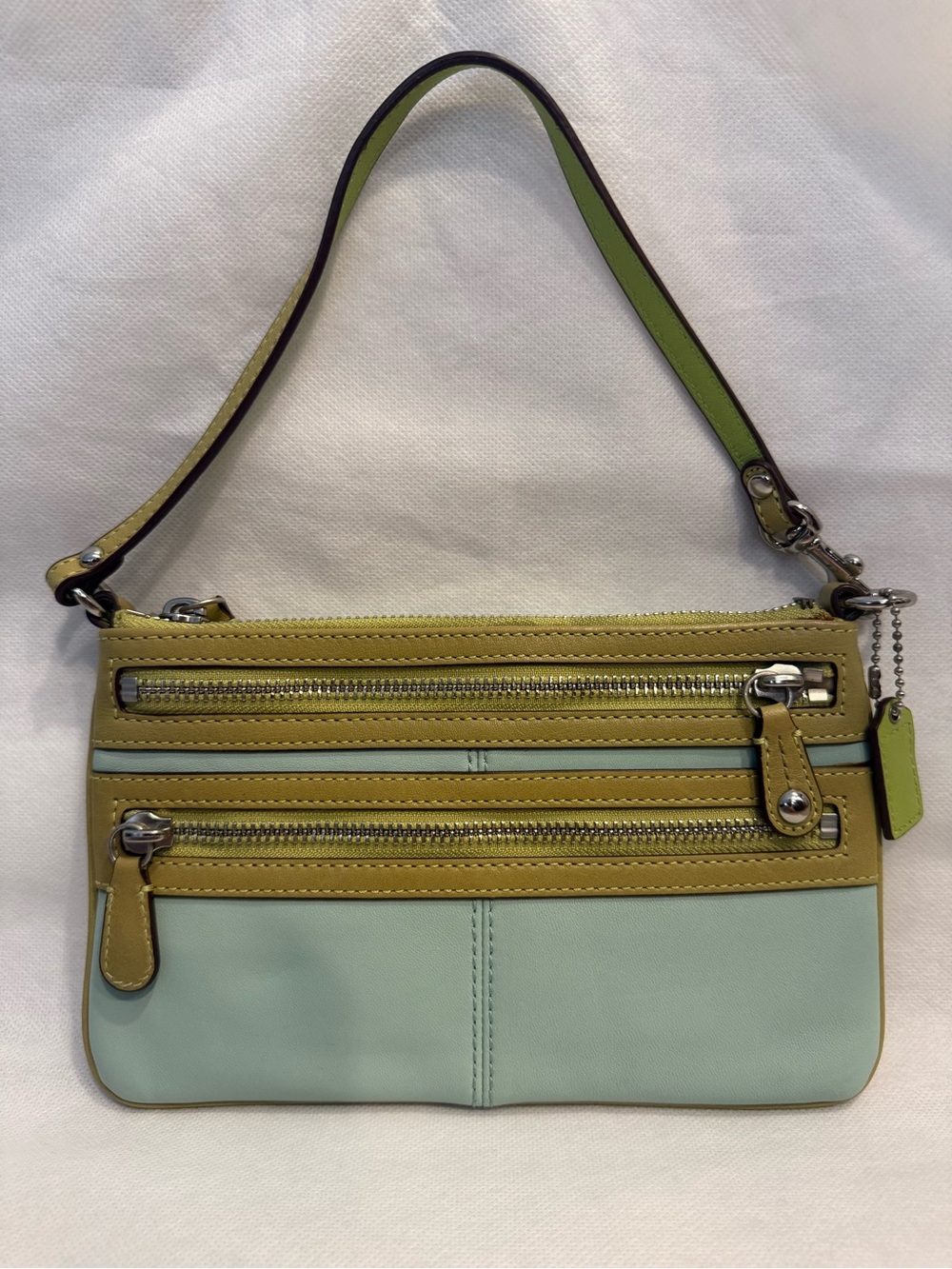 Coach Green and Blue Double Zip Leather Wristlet - Picture 3 of 7